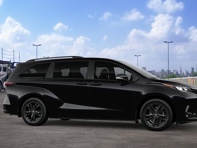 2026 Toyota Sienna — photo 15 view