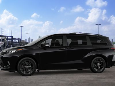 2026 Toyota Sienna — detail view