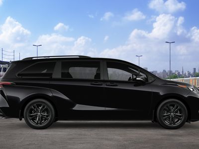 2026 Toyota Sienna — photo 14 view
