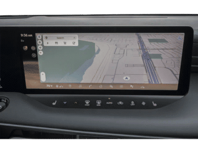 2026 Nissan Leaf — photo 13 view