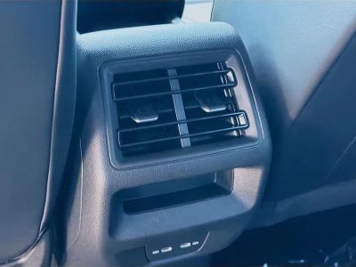 2026 Volkswagen Tiguan — photo 19 view