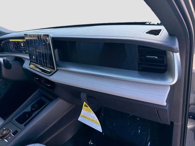 2026 Volkswagen Tiguan — photo 24 view