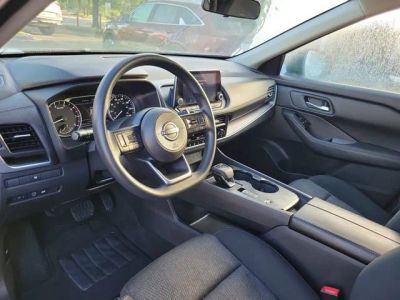 2024 Nissan Rogue — photo 14 view