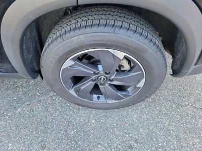 2024 Nissan Rogue — photo 7 view
