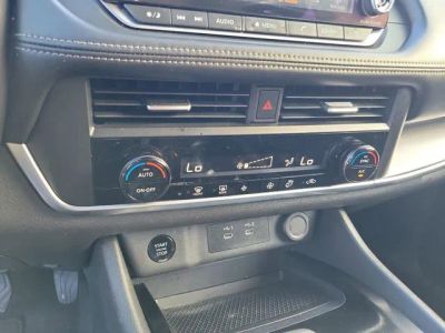 2024 Nissan Rogue — photo 24 view