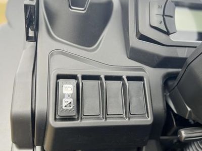 2026 Can-Am Defender MAX DPS HD7 Compass Green - Photo 11