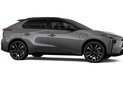 2026 Toyota bZ - Photo 13