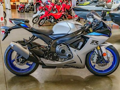 2026 Suzuki GSX-R750 - Photo 3
