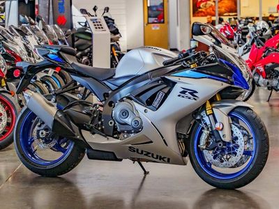 2026 Suzuki GSX-R750 - Photo 1