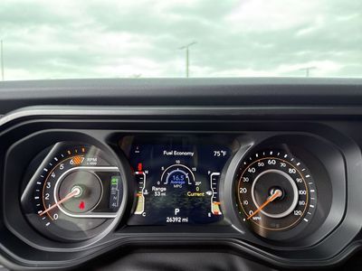 2024 Jeep Wrangler - Photo 15