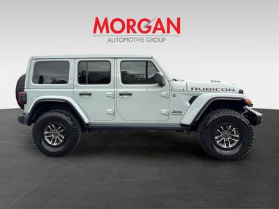 2024 Jeep Wrangler - Photo 2