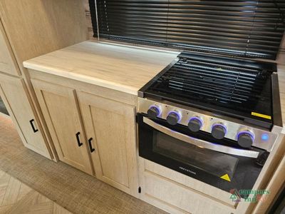 2023 Forest River RV Salem - Photo 18