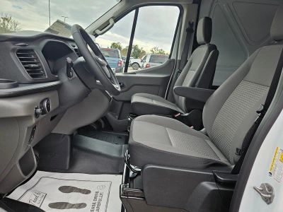 2026 Ford Transit-250 — photo 10 view