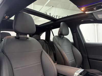 2026 Mercedes-Benz GLC — photo 29 view