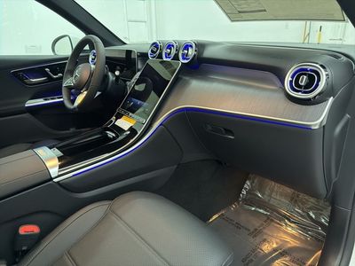2026 Mercedes-Benz GLC — photo 28 view