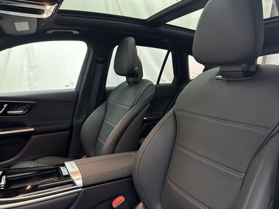 2026 Mercedes-Benz GLC — photo 13 view