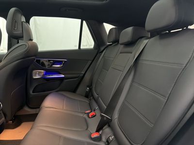 2026 Mercedes-Benz GLC — photo 19 view