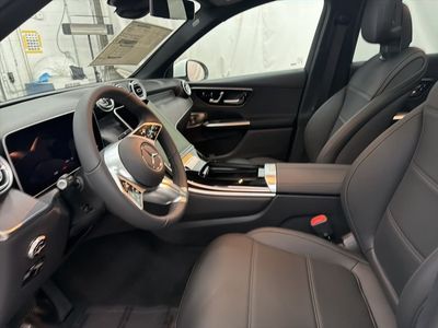2026 Mercedes-Benz GLC — photo 14 view