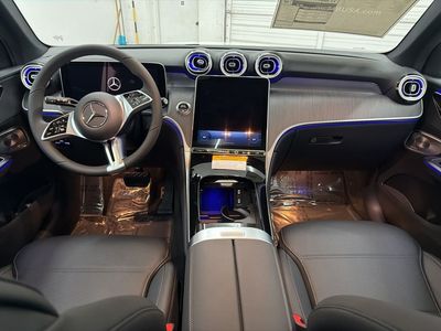 2026 Mercedes-Benz GLC — photo 22 view