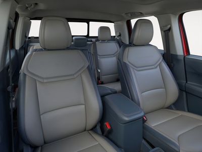 2026 Ford Maverick - Photo 4