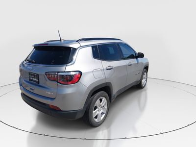 2022 Jeep Compass - Photo 7
