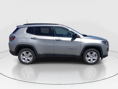 2022 Jeep Compass - Photo 8