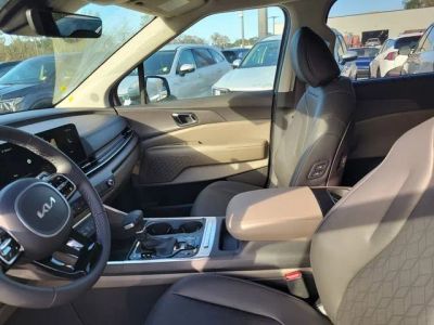 2026 Kia Carnival — photo 8 view