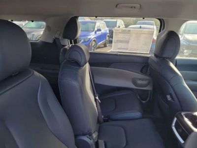 2026 Kia Carnival — photo 31 view