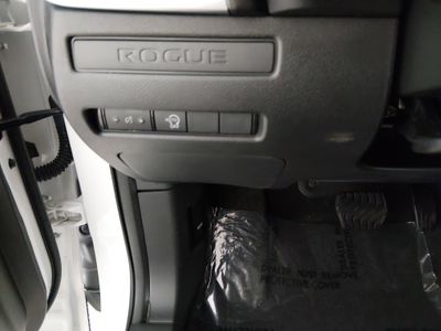 2023 Nissan Rogue - Photo 13