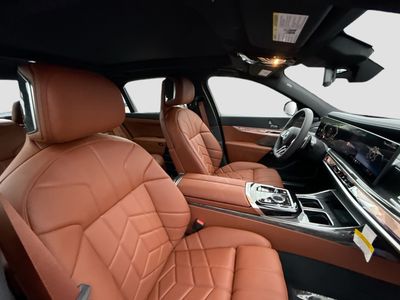 2026 BMW 7 Series - Photo 15