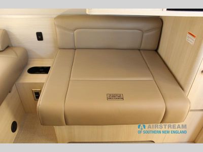 2026 Airstream Interstate - Photo 30