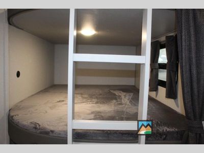 2026 Coachmen RV Catalina Legacy Edition - Photo 21