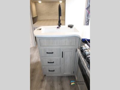 2026 Coachmen RV Catalina Legacy Edition - Photo 9