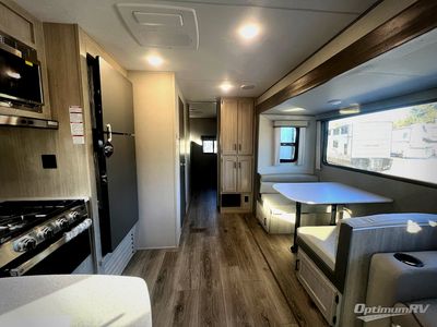 2026 Coachmen Catalina Legacy Edition - Photo 4