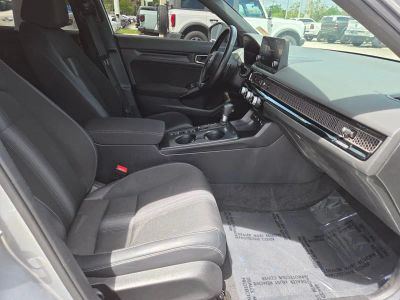2025 Honda Civic — photo 10 view