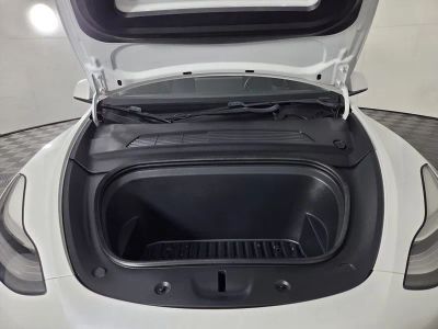 2020 Tesla Model Y — photo 32 view