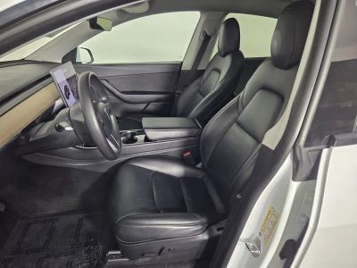 2020 Tesla Model Y — photo 10 view