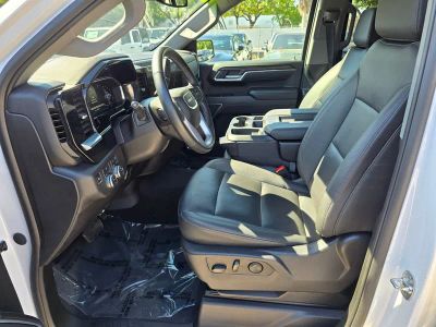 2025 GMC Sierra 1500 — photo 18 view