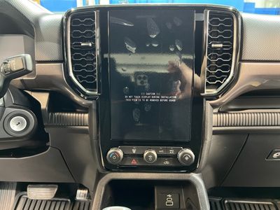 2025 Ford Ranger - Photo 9