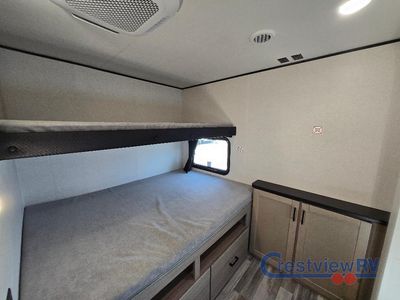 2026 Jayco Jay Flight SLX — photo 28 view