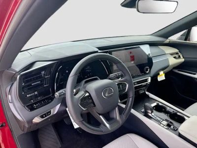 2026 Lexus RX — photo 27 view