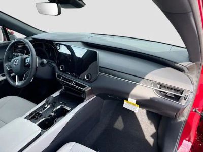 2026 Lexus RX — photo 15 view