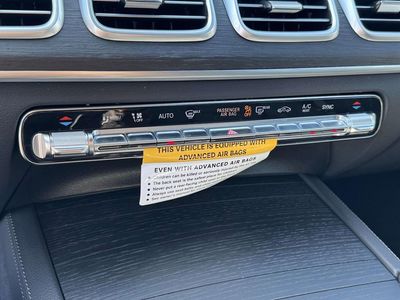 2026 Mercedes-Benz GLE — photo 28 view