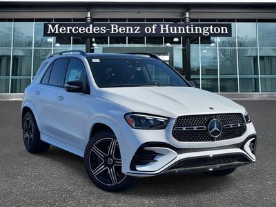 2026 Mercedes-Benz GLE 450 in MANUFAKTUR Moonlight White Magno — front three-quarter view