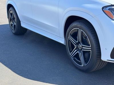 2026 Mercedes-Benz GLE — photo 12 view