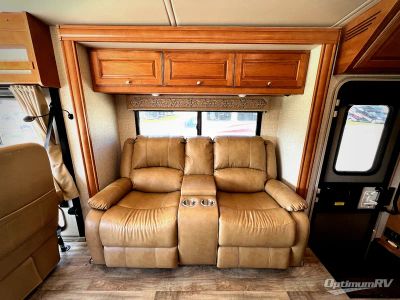 2017 Winnebago Vista LX - Photo 6