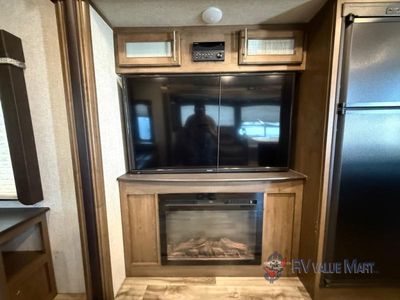 2018 Keystone RV Cougar Half-Ton Series - Photo 14