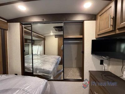 2018 Keystone RV Cougar Half-Ton Series - Photo 22