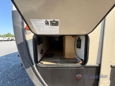 2018 Keystone RV Cougar Half-Ton Series - Photo 8