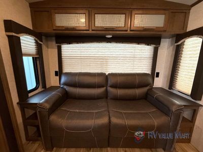2018 Keystone RV Cougar Half-Ton Series - Photo 13
